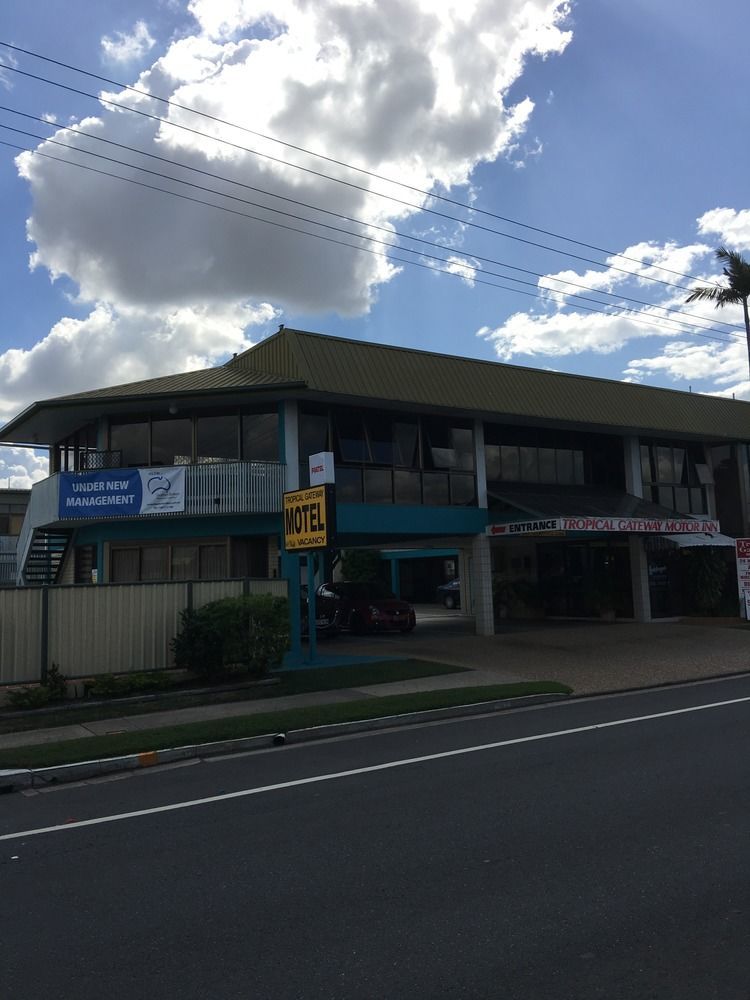 Tropical Gateway Motor Inn Rockhampton Esterno foto